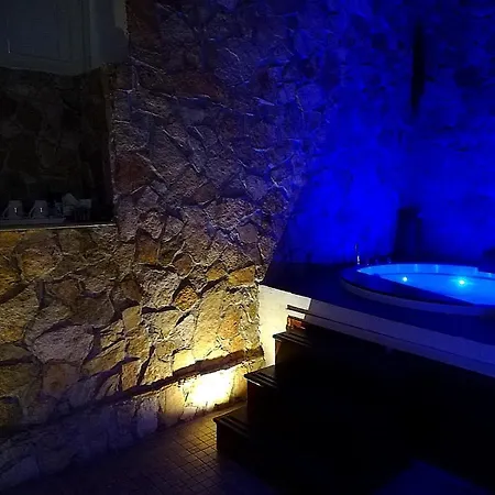 Sicilia - Intera Casa Con Privata Jacuzzi Sauna Bagno Di Vapore Ad Uso Illimitato Appartamento *