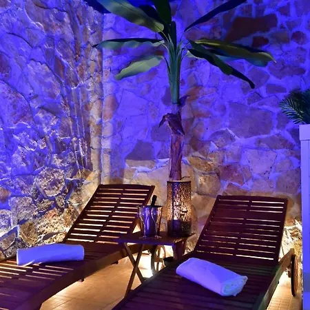 Sicilia - Intera Casa Con Privata Jacuzzi Sauna Bagno Di Vapore Ad Uso Illimitato Apartment Rosolini
