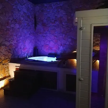 Apartment Sicilia - Intera Casa Con Privata Jacuzzi Sauna Bagno Di Vapore Ad Uso Illimitato *
