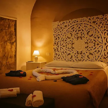 Apartament Sicilia - Intera Casa Con Privata Jacuzzi Sauna Bagno Di Vapore *